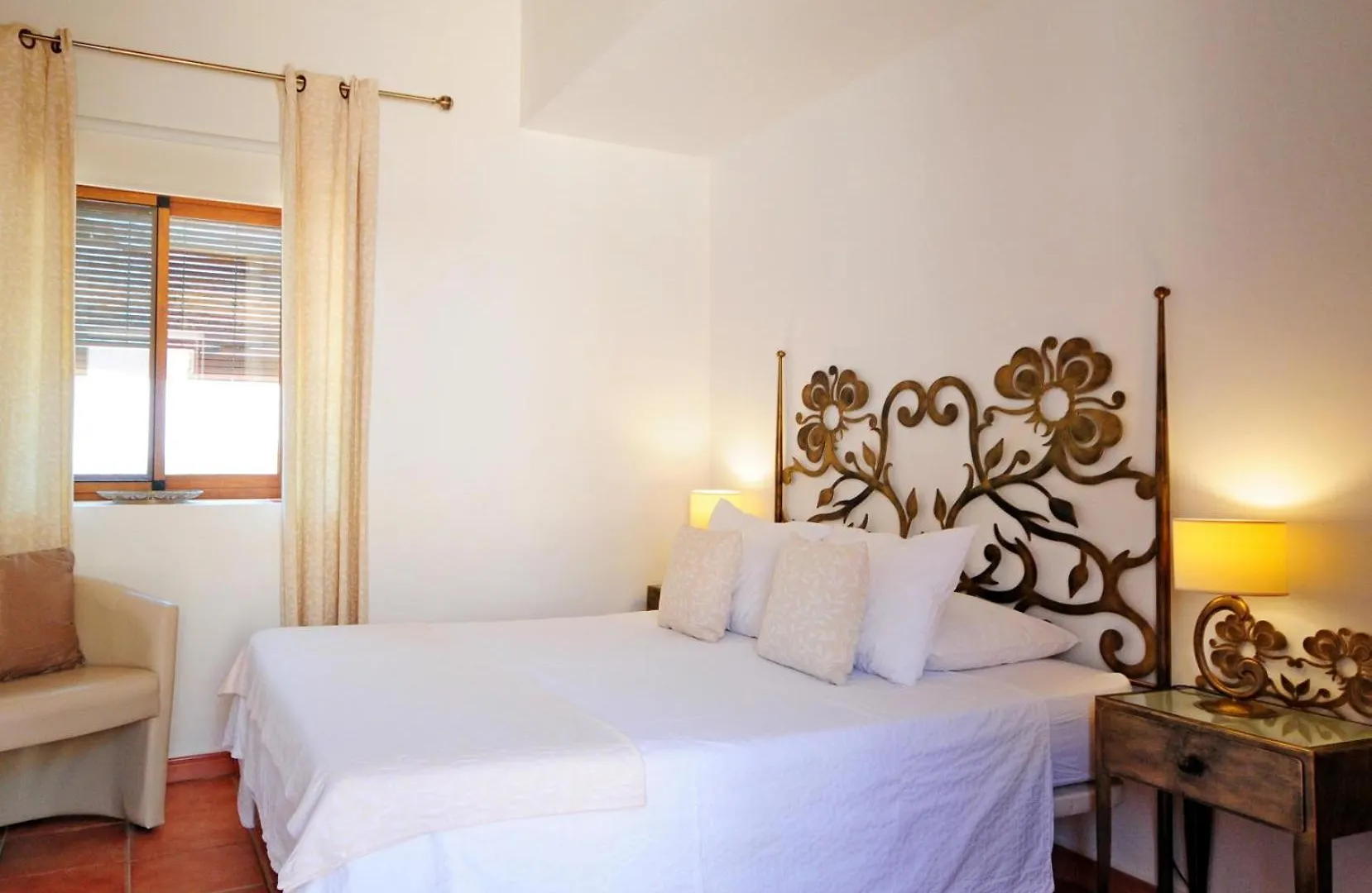 La Fuente Retreat Hotel Lecrin Guest house
