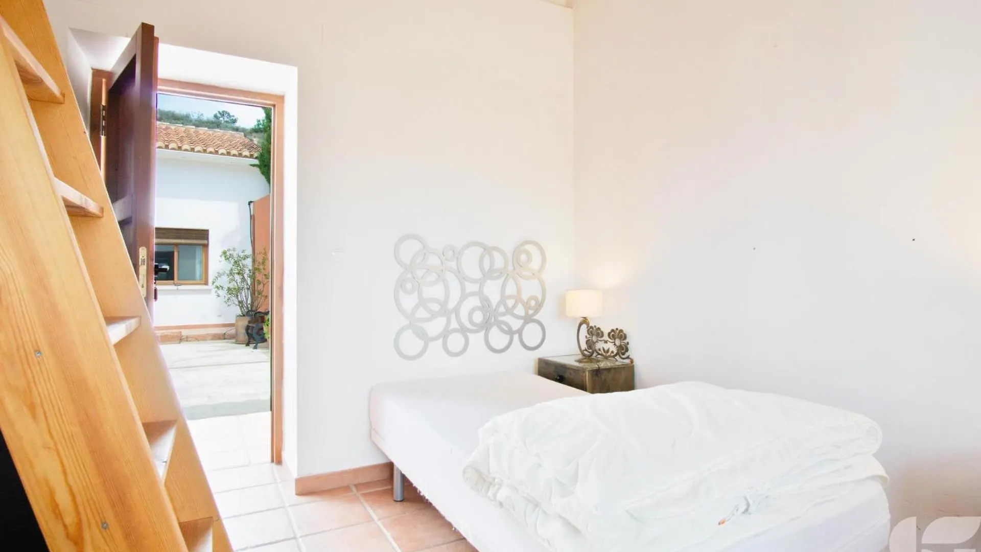 La Fuente Retreat Hotel Lecrin