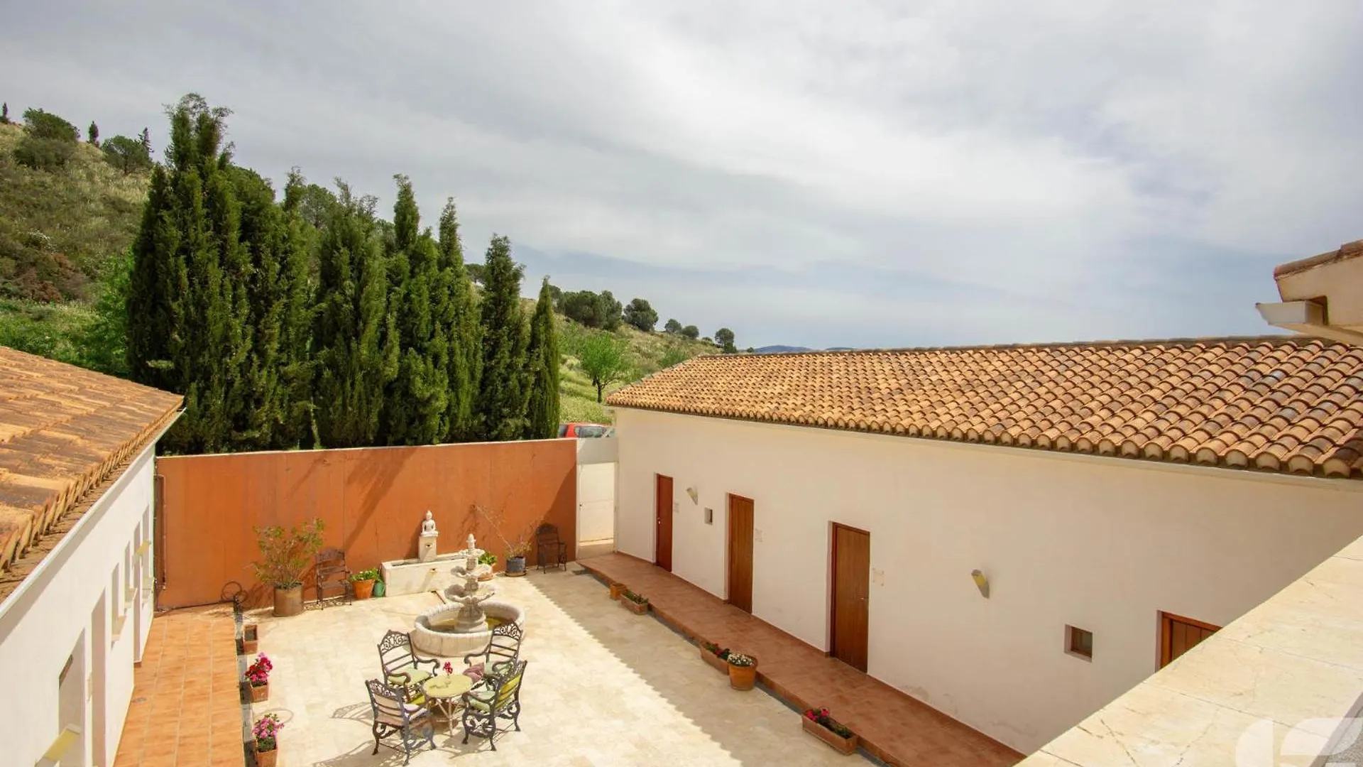 La Fuente Retreat Hotel Lecrin Guest house